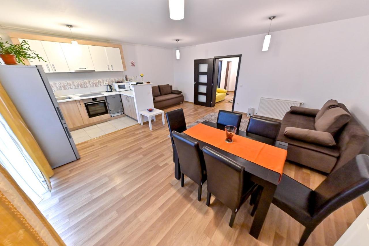 Terezianum Apartments, Free Parking Sibiu Exterior photo
